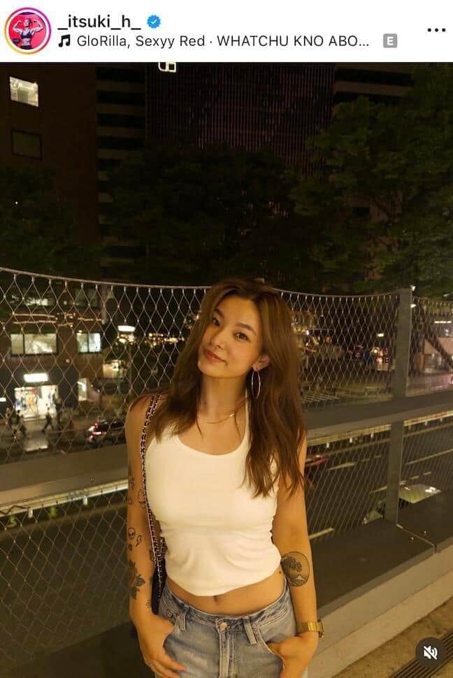 美女格闘家・平田樹、スカートのコーデにドキっ...いつもと雰囲気違って　「素敵」「かわいい」大絶賛