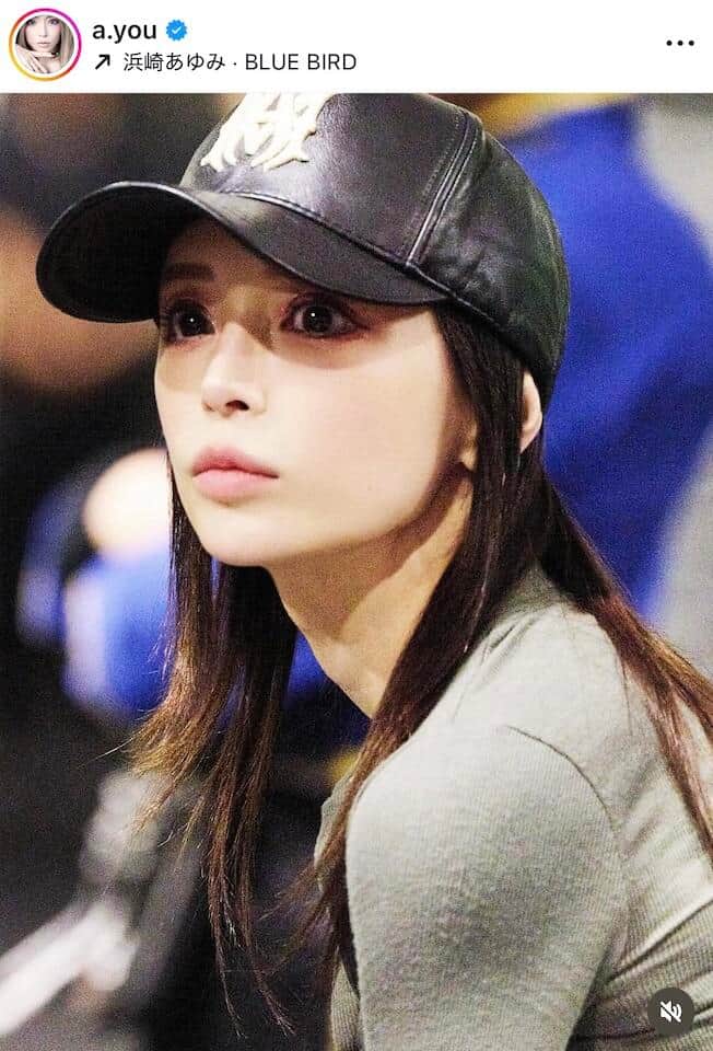 浜崎あゆみ、美ボディ全開タンクトップ姿から漂う色気にドキっ　美しさにため息「わぁー可愛い」