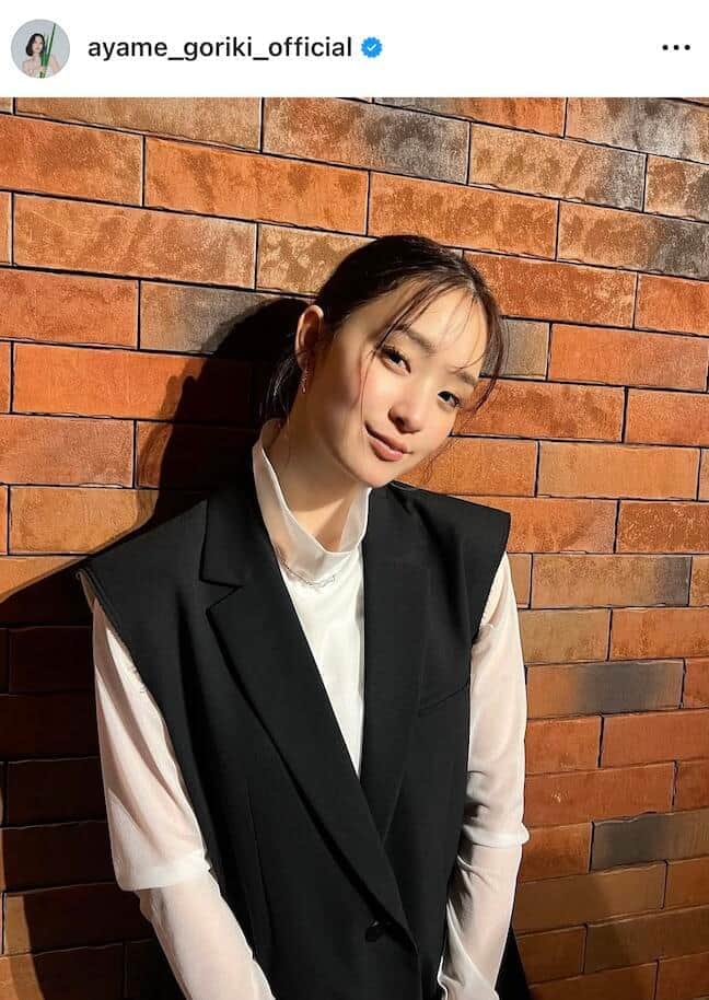 剛力彩芽さんのインスタグラム（＠ayame_goriki_official）より