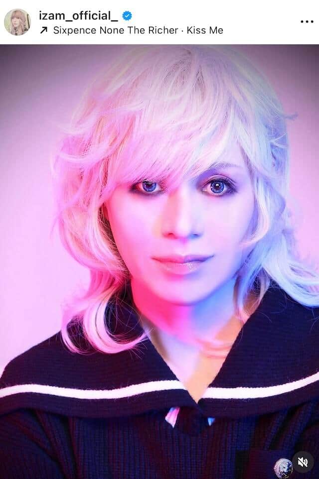 IZAMさんのインスタグラム（＠izam_official_）より