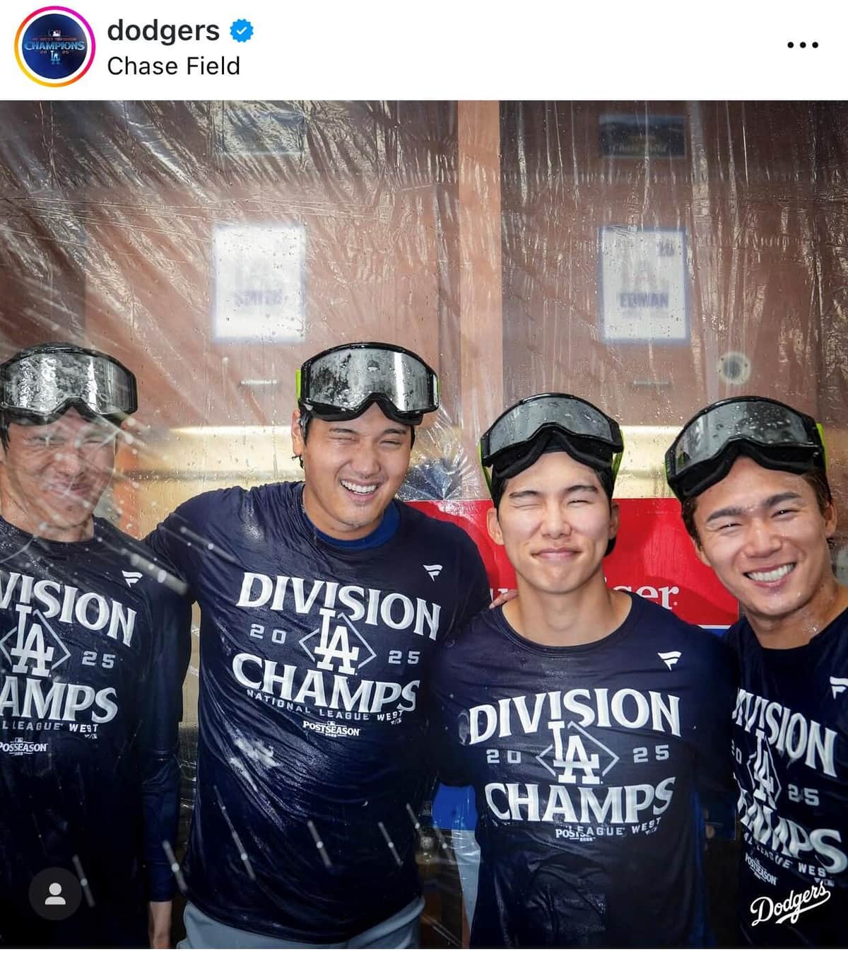 大谷、山本、佐々木との4ショット（ドジャースインスタグラムより）