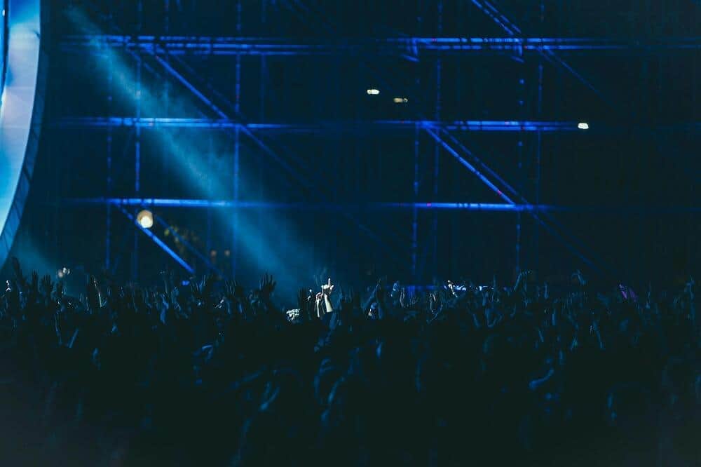 音楽フェスが地面師みたいな詐欺に遭う？（写真はイメージ）