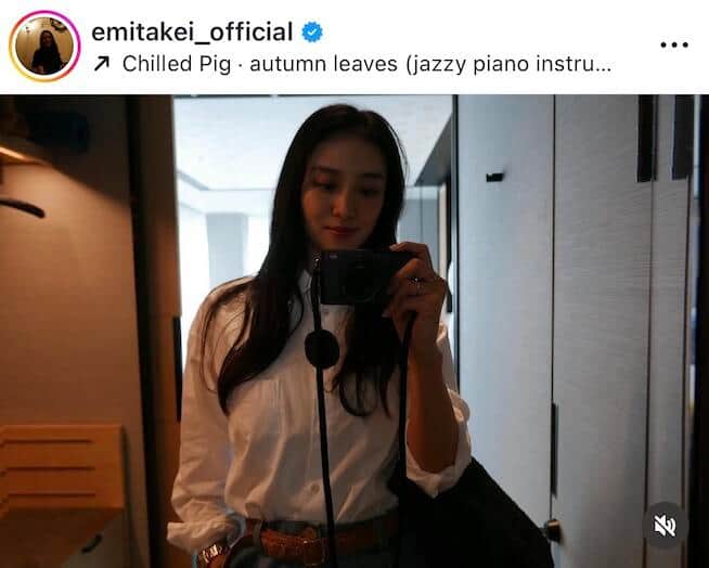 武井咲さんのインスタグラム（＠emitakei_official）より
