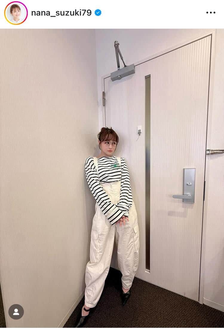 鈴木奈々「メリハリボディーを作ります」ジムでミニ丈ウェア自撮りショット　「体重はあんまり気にしてない！」