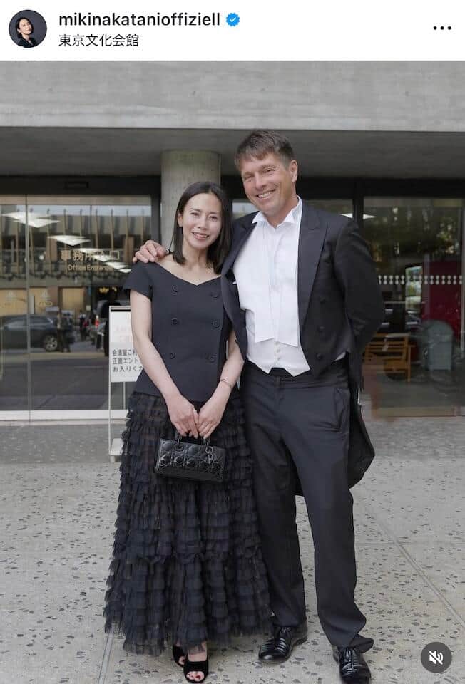 中谷美紀さんのインスタグラム（＠mikinakatanioffiziell）より