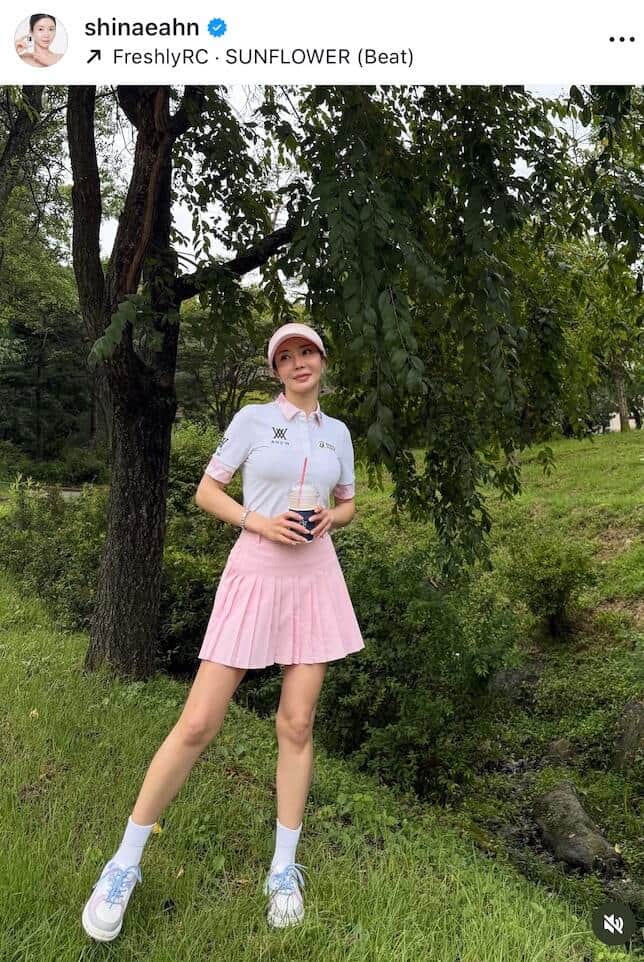 アン・シネさんのインスタグラム（＠shinaeahn）より