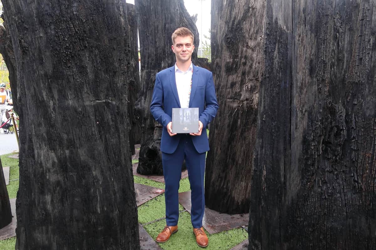 「文明の森」責任者のトマス・ロススタインさん。大阪府内の移設を目指している