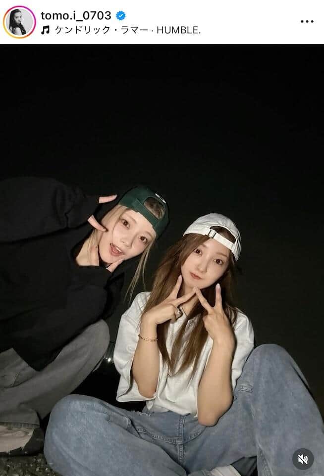 板野友美さんのインスタグラム（＠tomo.i_0703）より