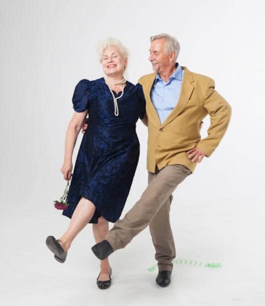 加藤タキさんは67歳で社交ダンスを始めたという（画像はイメージ）