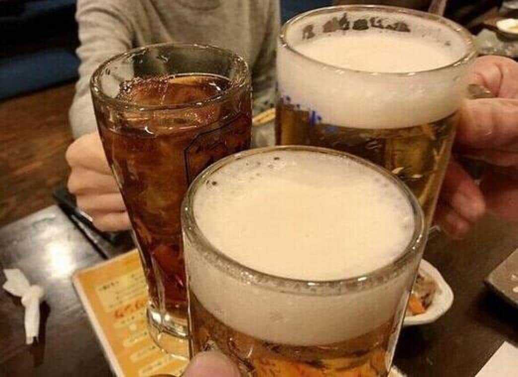 「バシッ！」居酒屋の自動ドアを蹴って破壊→動画拡散、一体何のために？　川崎署が男を現行犯逮捕