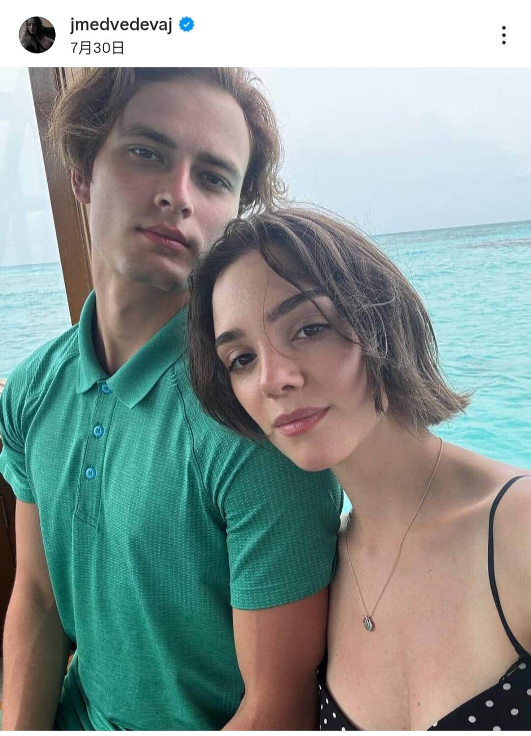 エフゲニア・メドベージェワさん（右）とイリダル・ガイヌトジノフさん。インスタグラム（＠jmedvedevaj）より