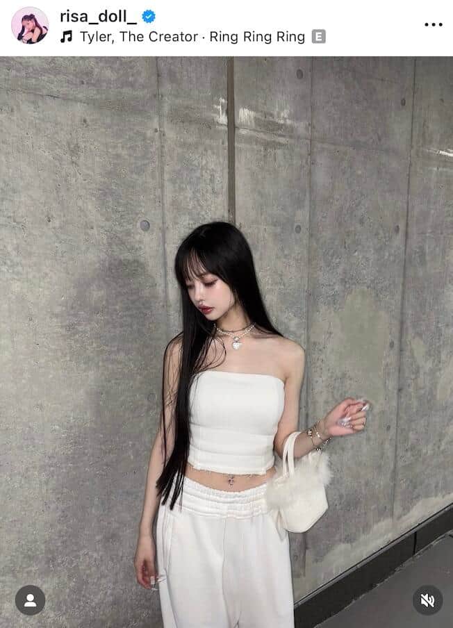 中村里砂さんのインスタグラム（＠risa_doll_）より