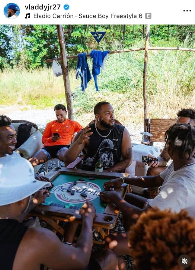 ブラディミール・ゲレーロJr選手のインスタグラム（＠vladdyjr27）より