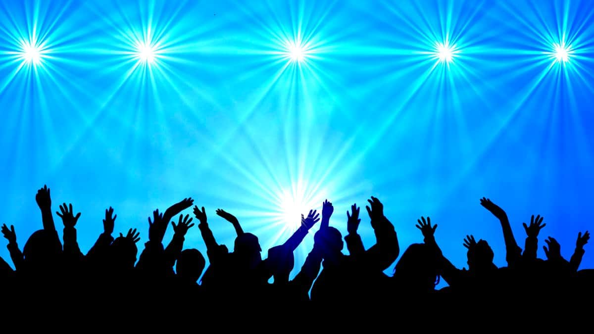 アイドルグループ「出禁」ファンのライブ観覧に注意喚起　プロデューサー個人も対応を宣言「俺がそばに行く」