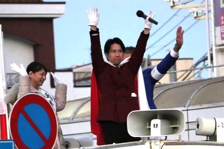 河合ゆうすけ氏と鈴木奈々子候補