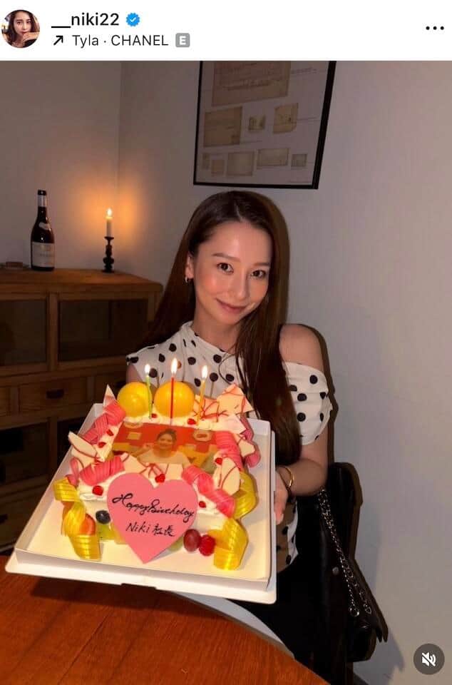 Nikiさんのインスタグラム（＠__niki22）より