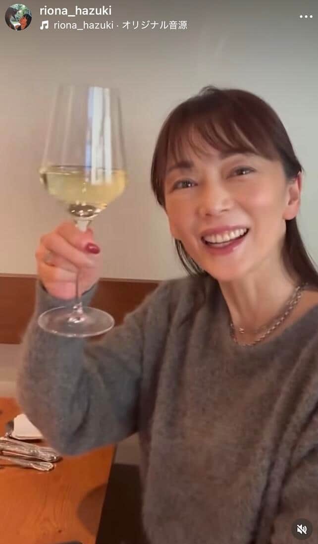 葉月里緒奈さんのインスタグラム（＠riona_hazuki）より