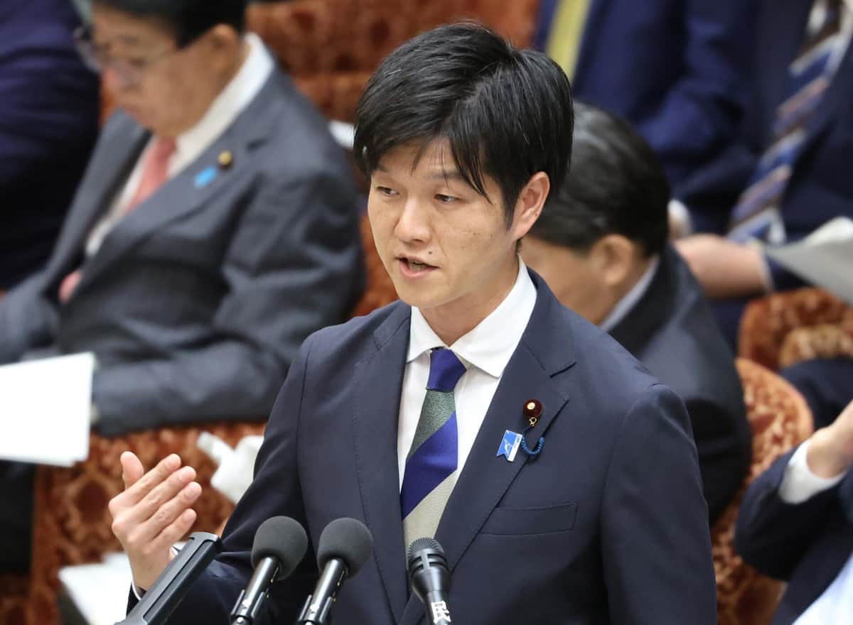 鈴木憲和農水相（写真：つのだよしお/アフロ）