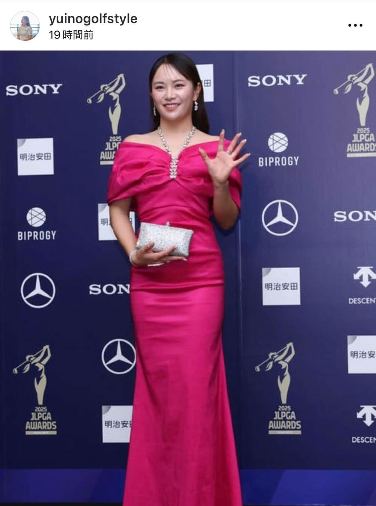 河本結さんのインスタグラム（＠yuinogolfstyle）より
