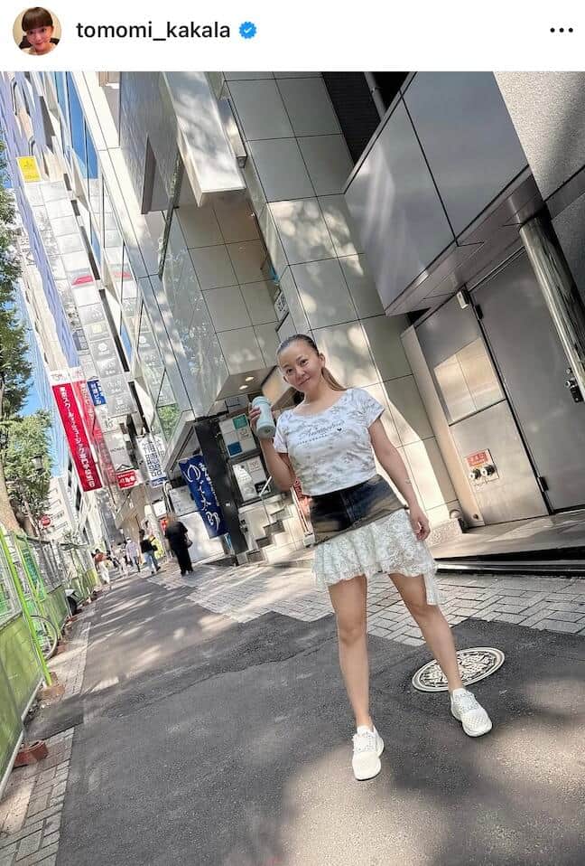 華原朋美さんのインスタグラム（＠tomomi_kakala）より