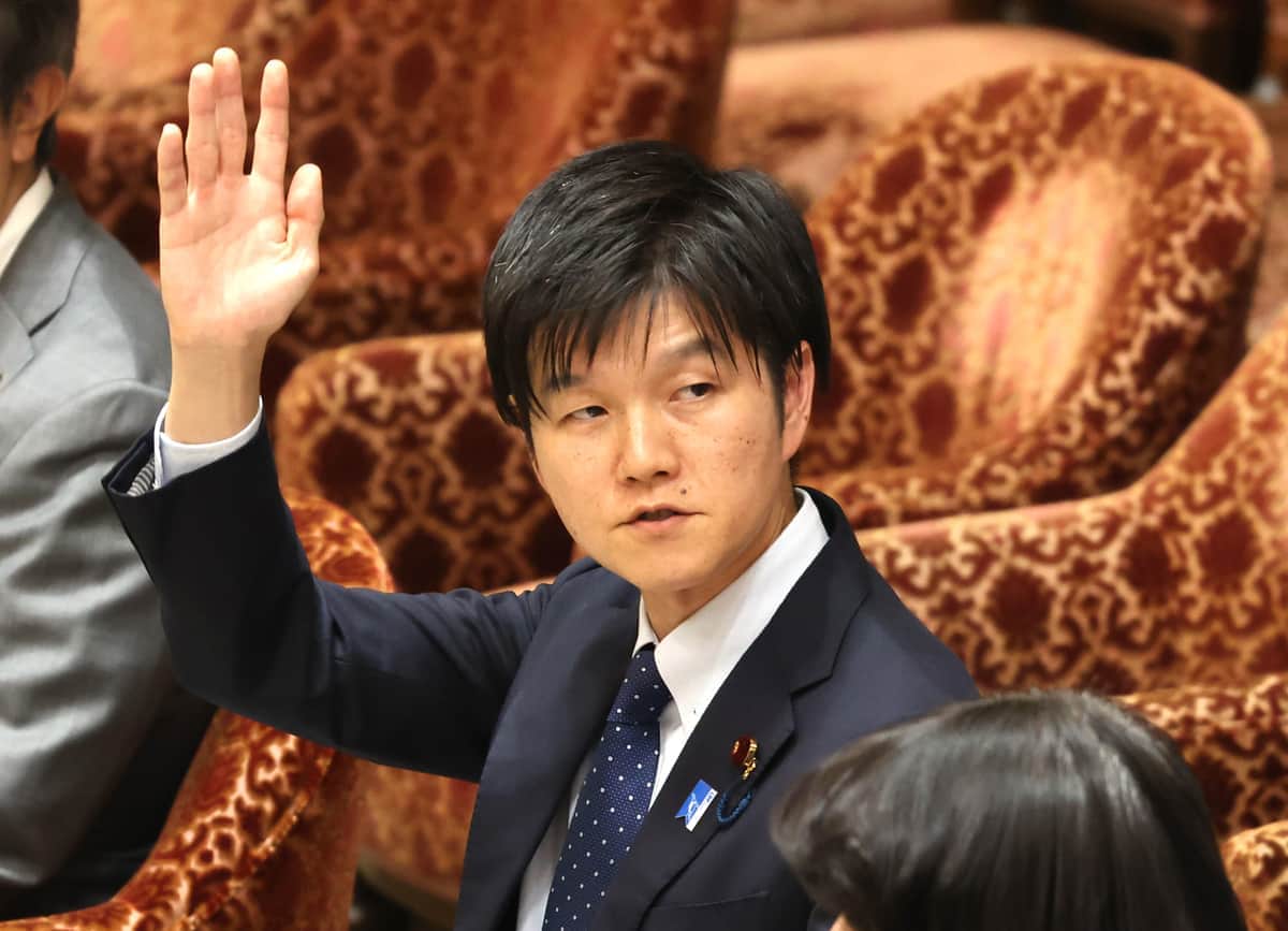 鈴木憲和農水相（写真：つのだよしお/アフロ）