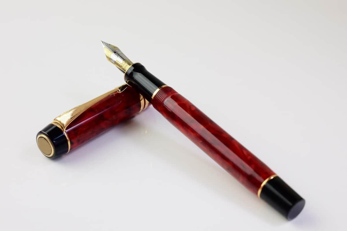 万年筆が「2万2000円→4万4000円」に　セーラー万年筆が大幅値上げ、他社も足並みそろえる