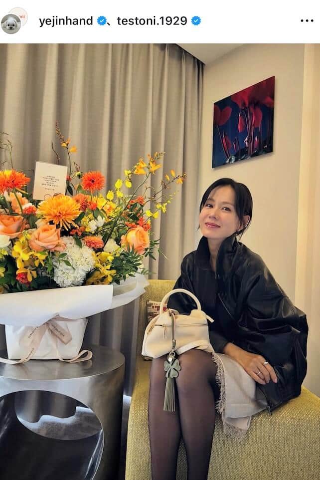 ソン・イェジンさんのインスタグラム（＠yejinhand）より