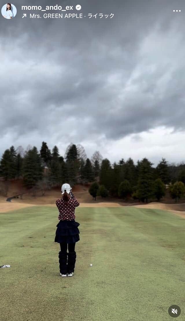 安藤萌々さんのインスタグラム（＠momo_ando_ex）より