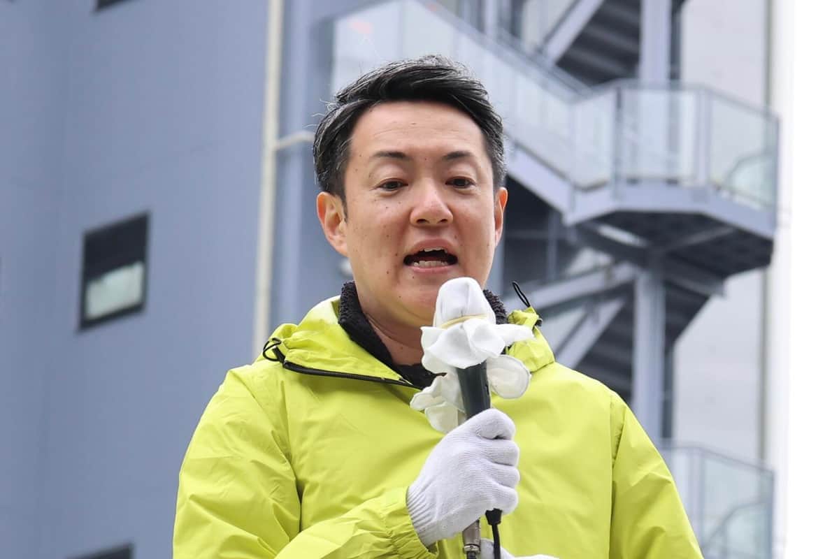 「大阪ダブル選」演説中に激しい抗議　維新・横山英幸氏「すごく荒っぽい言葉あった」吉村洋文氏にも大声で