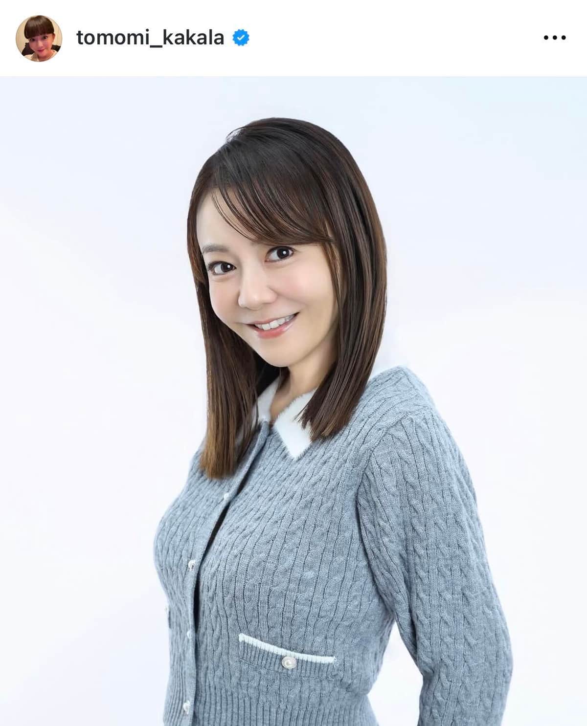華原朋美、さわやかボーダーのトップス×スカートのコーデで超キュート　「激カワ」ショートヘアも話題に