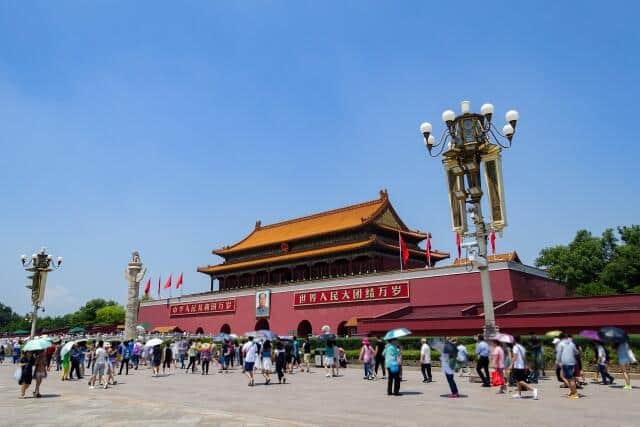 中国政府は日本への渡航自粛を呼びかけているが…