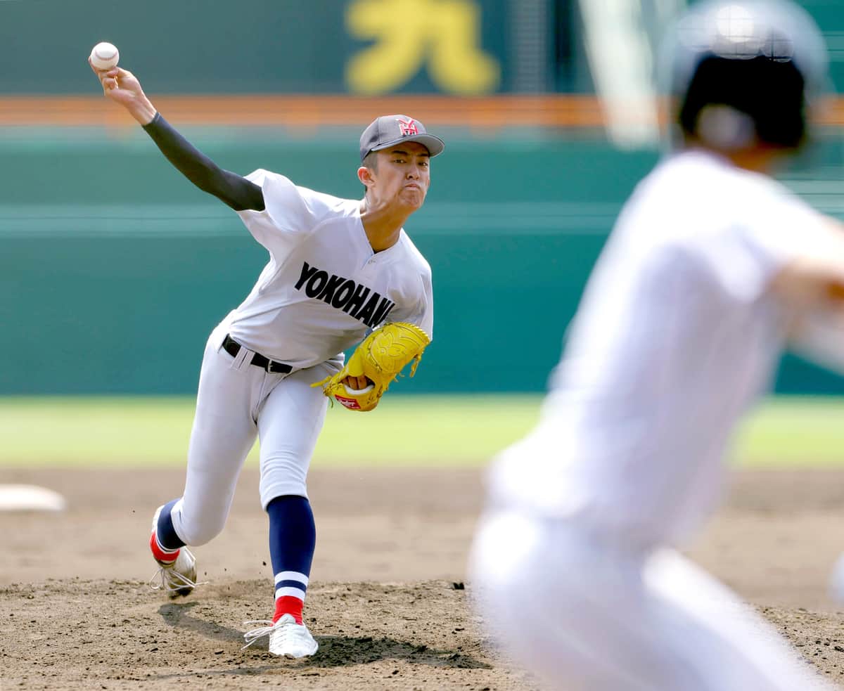 横浜高校・織田翔希投手（2025年、夏の甲子園。写真：スポーツ報知/アフロ）