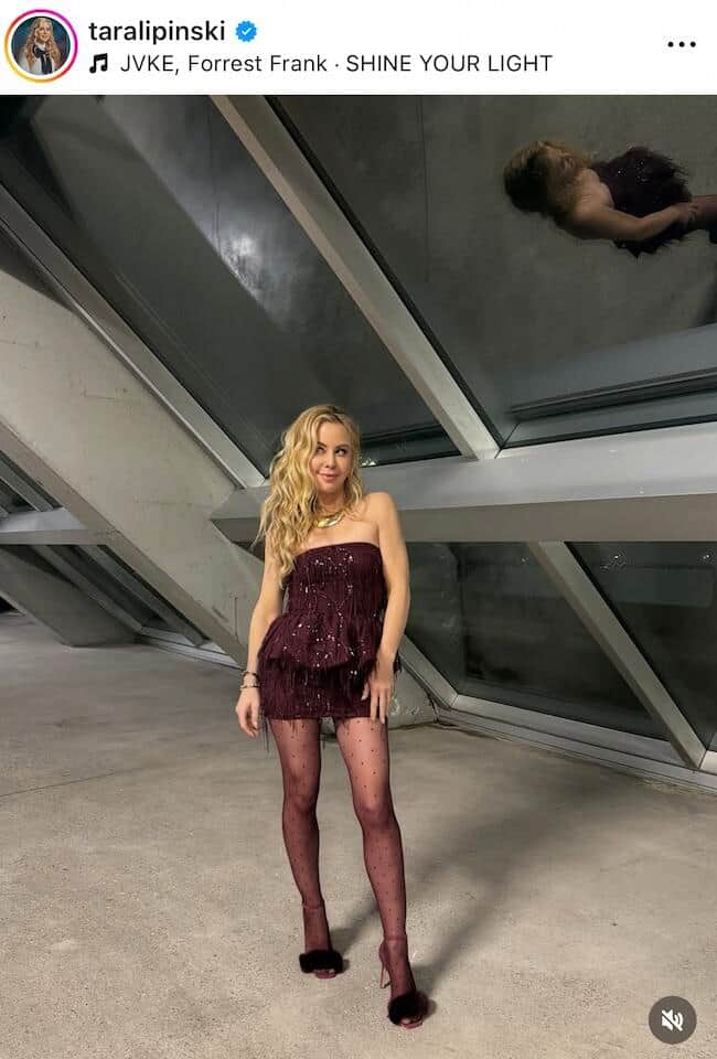 タラ・リピンスキーさんのインスタグラム（＠taralipinski）より