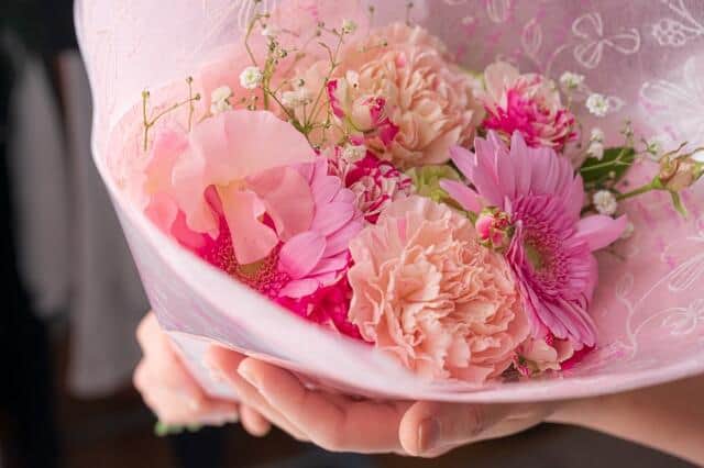 柄本佑さんが妻・安藤サクラさんとの交際報告を、義父・奥田瑛二さんにどう伝えたか（写真はイメージ）