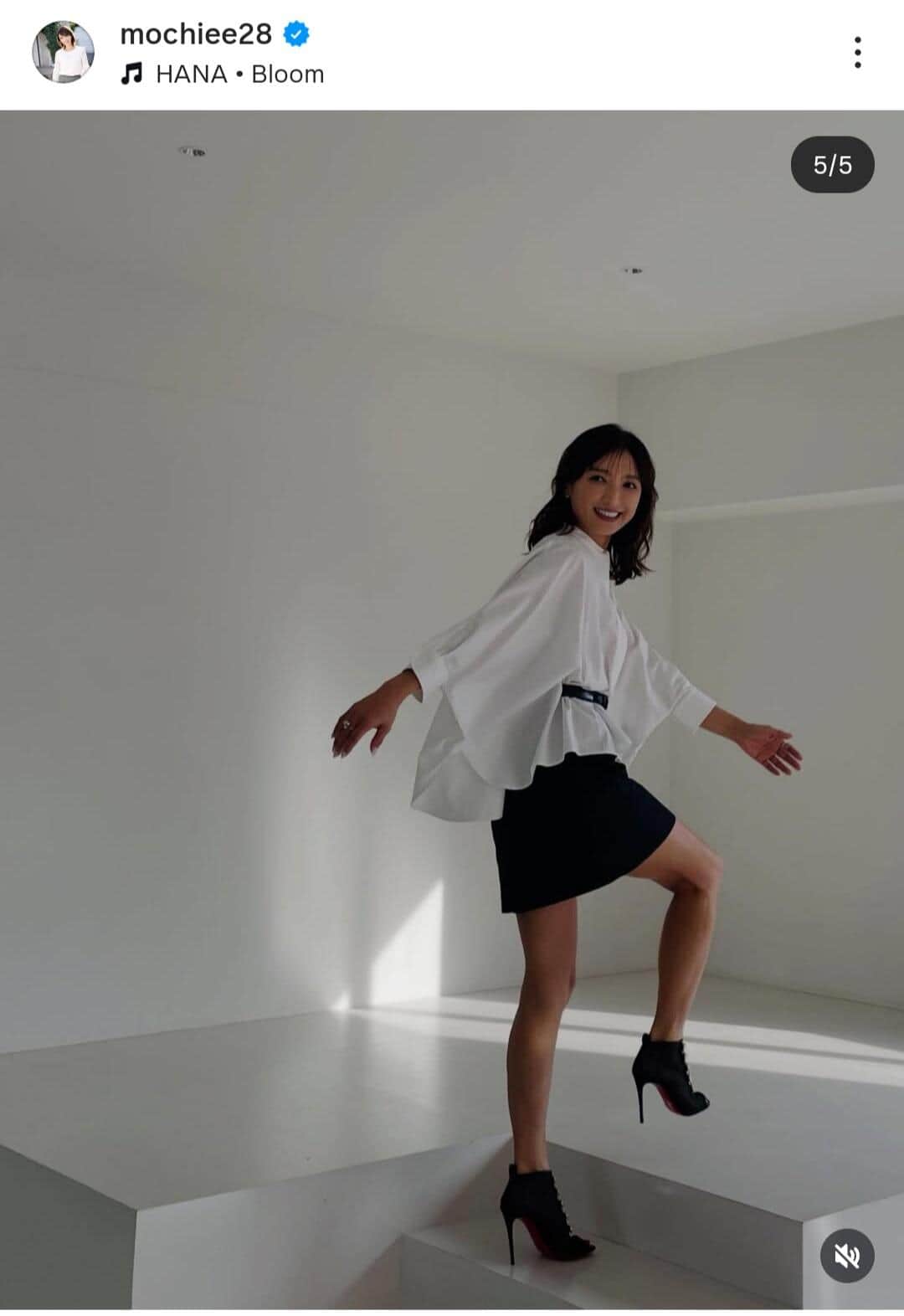 望月理恵さんのインスタグラム（＠mochiee28）より