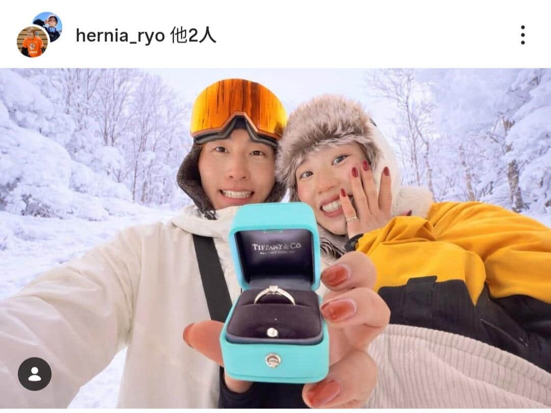 バレーボールYouTuber、メンバー同士が結婚　プロポーズに彼女驚き「今のタイミングで？」「意味がわかんない！」