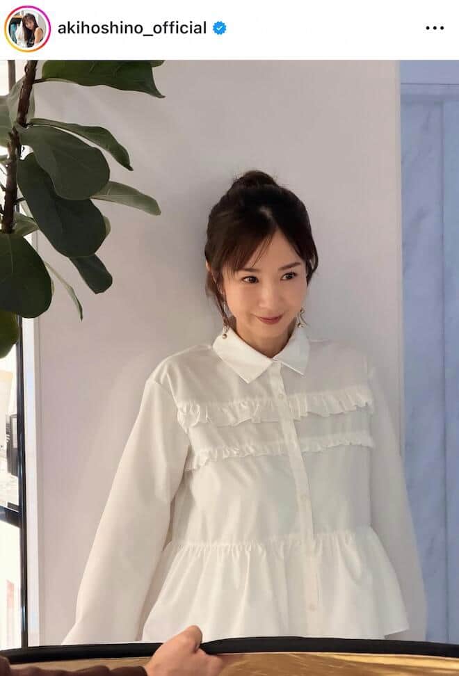 ほしのあきさんのインスタグラム（＠akihoshino_official）より