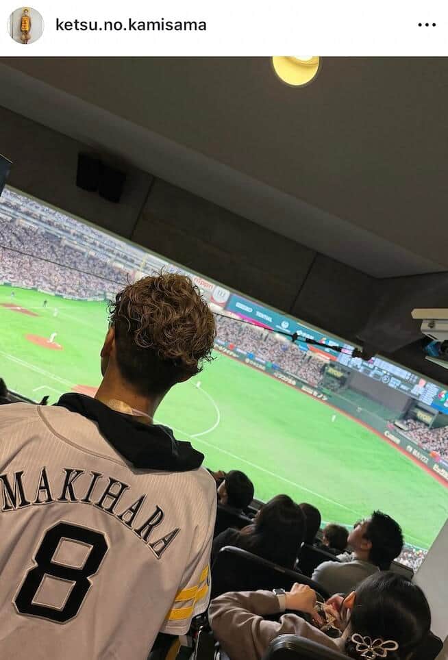 樽美酒研二さんのインスタグラム（＠ketsu.no.kamisama）より