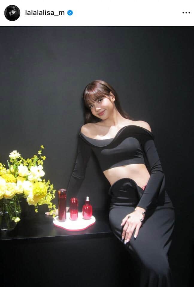 リサさんのインスタグラム（＠lalalalisa_m）より