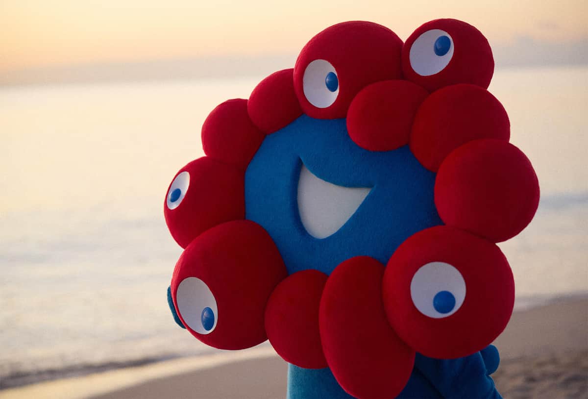 ミャクミャクの写真集「I myaku you.」より
