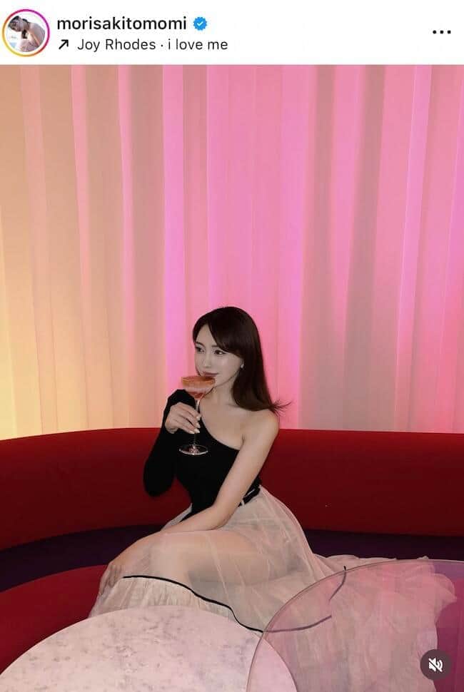 森咲智美さんのインスタグラム（＠morisakitomomi）より
