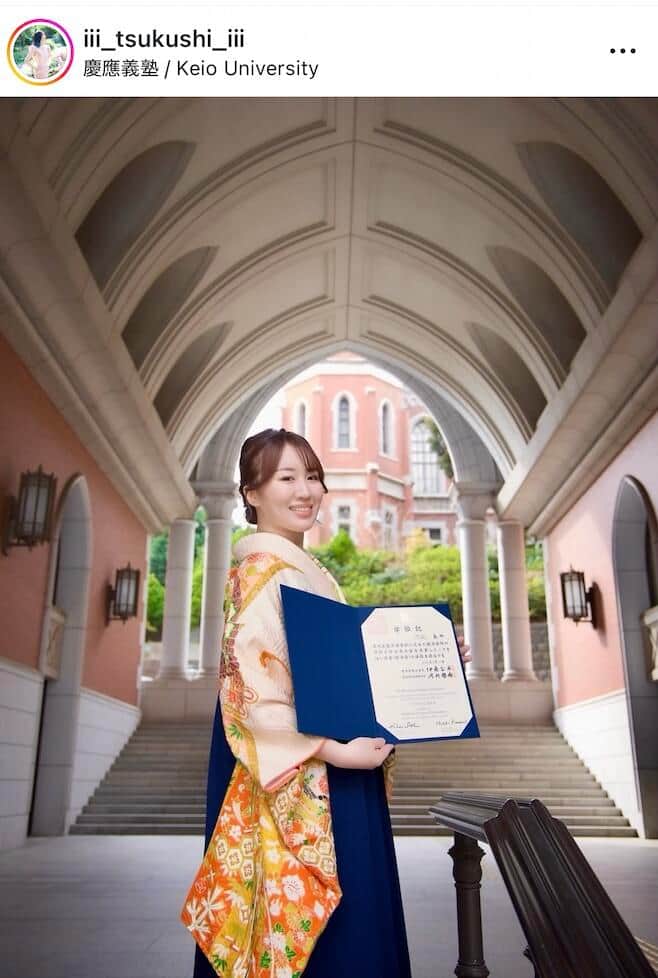 彩月つくしさんのインスタグラム（＠iii_tsukushi_iii）より