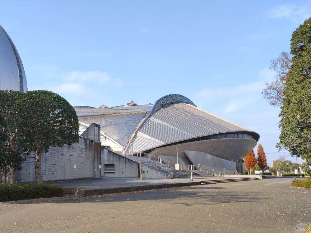 脳内出血、骨折...中学生3人が救急搬送　球技大会の施設側不備→ワイヤーで転倒、藤沢市「極めて重く受け止め」