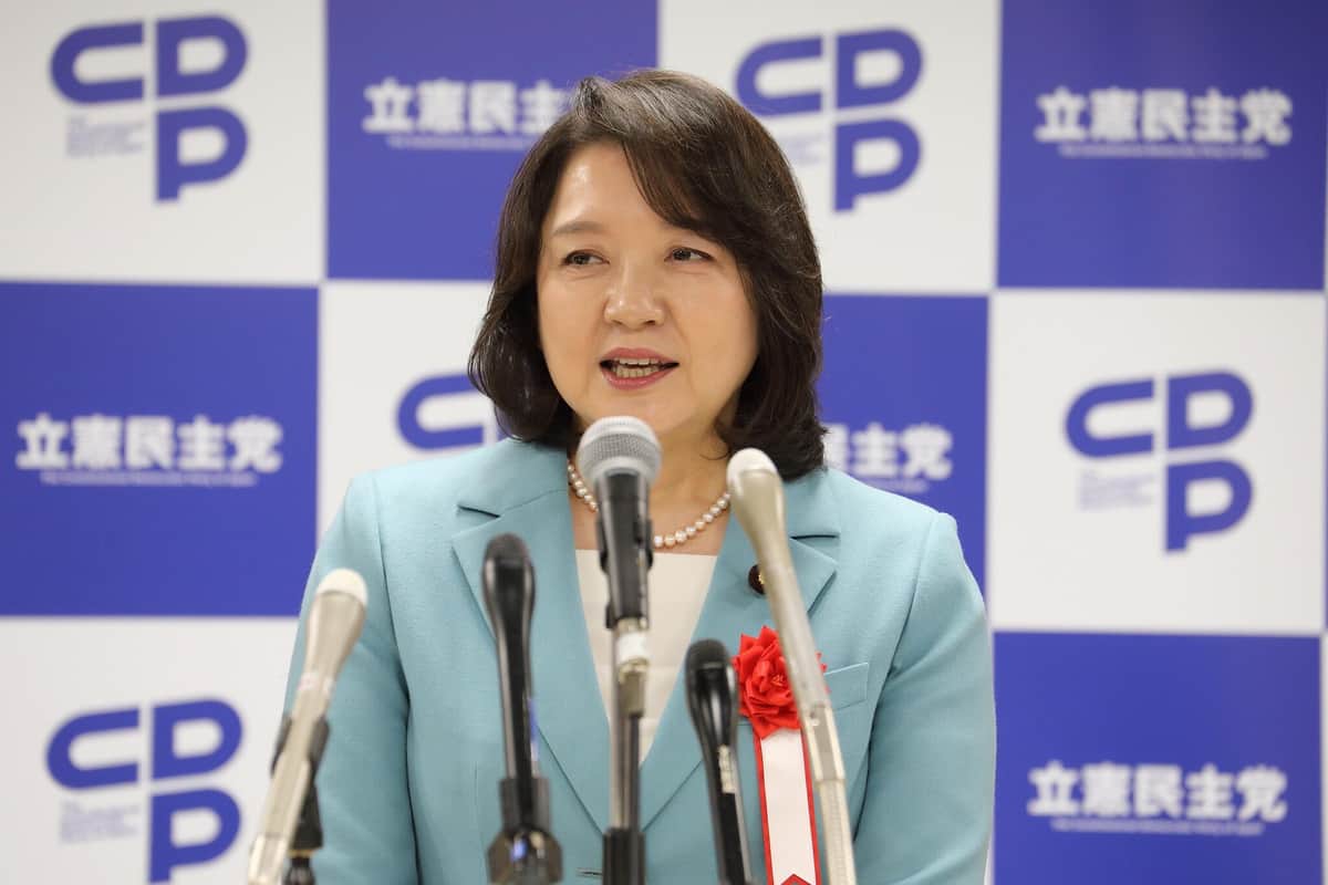 来賓としてあいさつする公明党の竹谷とし子代表
