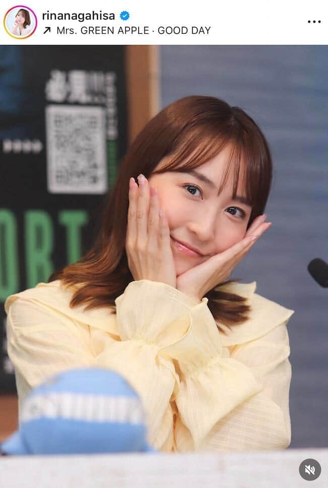 フリーアナ・長久梨那、I字バランスで笑顔ショット　「メチャメチャ可愛い」「柔らか～」