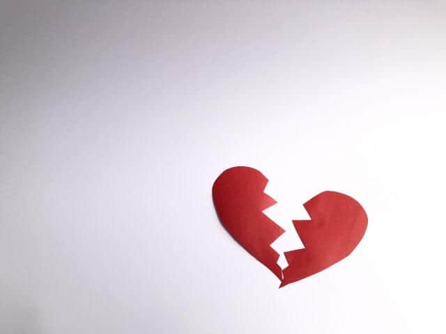 人気キックボクサー、入籍予定日に破局報告...「虚言としか思えない事が酷かった」　ウエディングドレス姿は公開