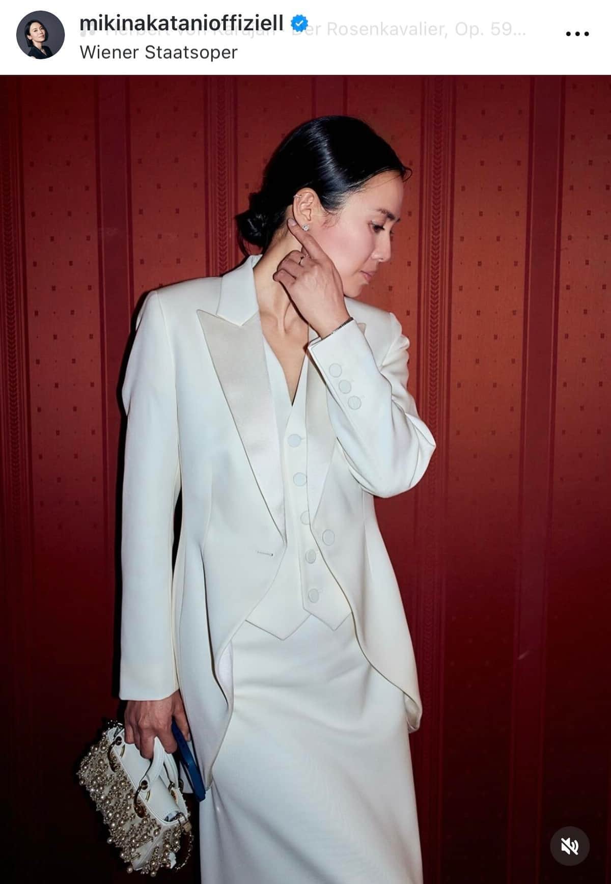 中谷美紀さんのインスタグラム（＠mikinakatanioffiziell）より