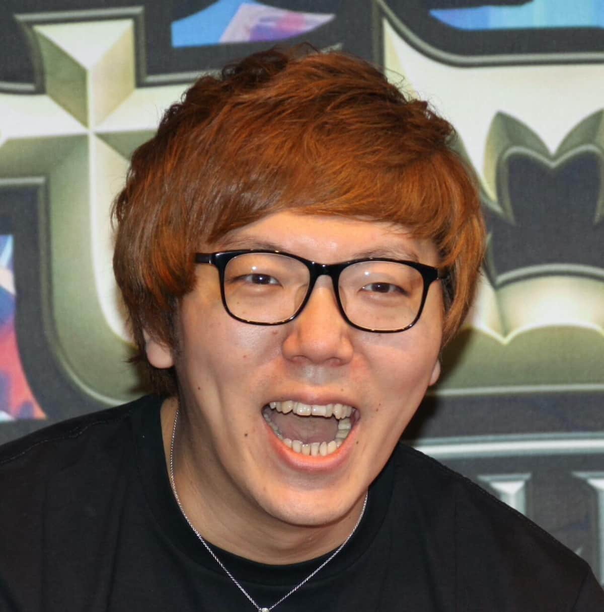 ヒカキン、波紋広げた「波の音動画」は新商品PRだった　麦茶ブランド決意させた娘への思い