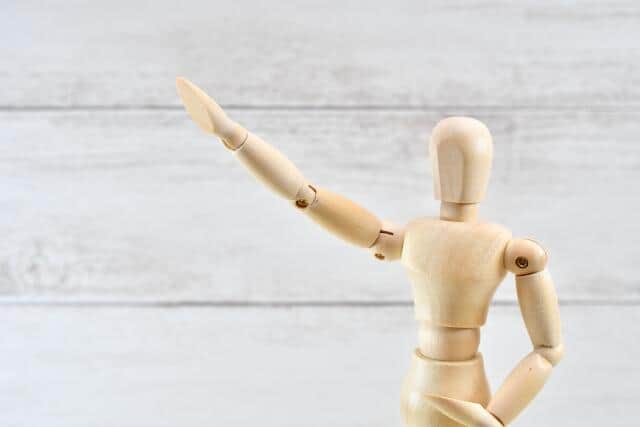 三島由紀夫さんとの「運命」を感じたというポーズ（画像はイメージ）