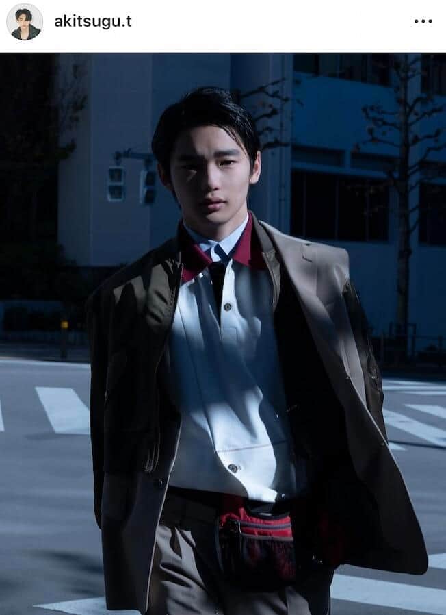 母はスーパーモデル...冨永章胤、ランウェイで最強DNA炸裂ショット　「カッコいい」「いつ観てもすごい等身」